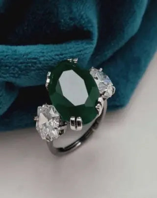 Notte Stellata – Emerald Green CZ Finger Ring - LAVISH JEWELS– Emerald Green CZ Finger Ring | Oxidised Finish | Lavish Jewels