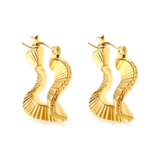 TWIST HOOP LAVISH JEWELS