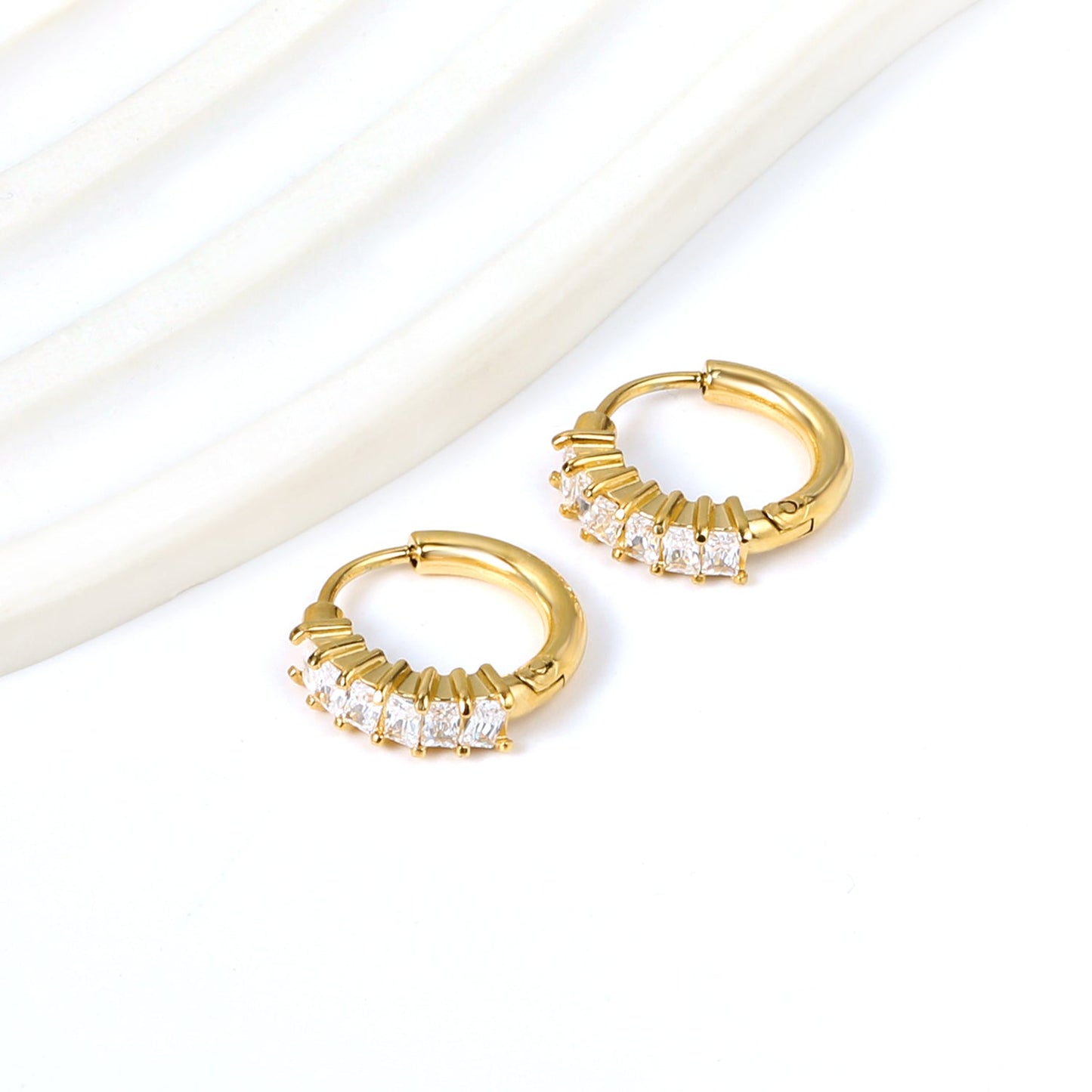 ELIXIR HOOP LAVISH JEWELS