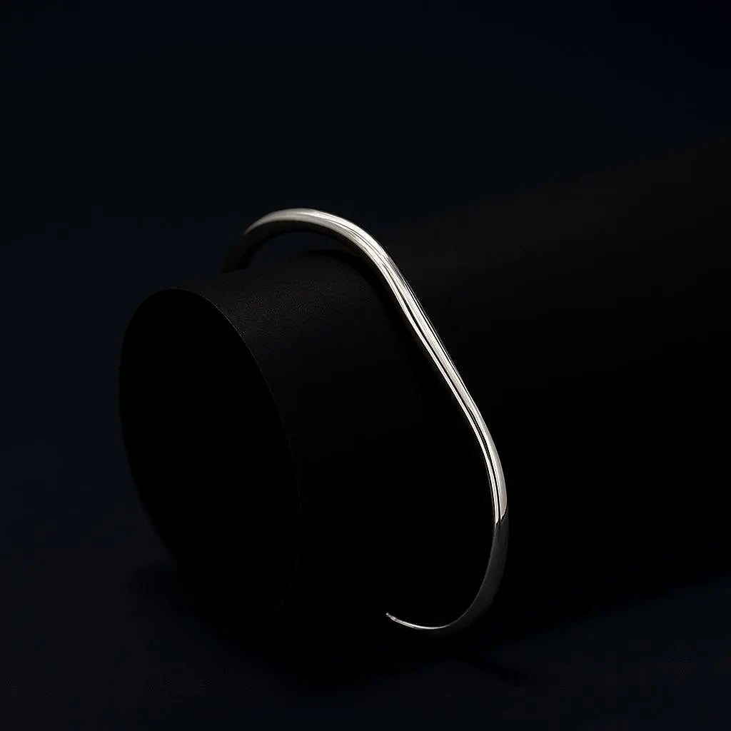 EIRA SILVER BRACELET LAVISH JEWELS