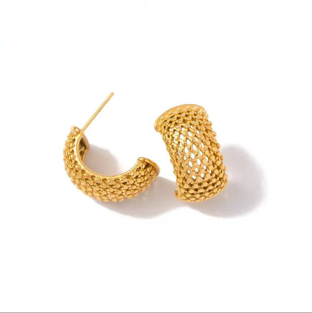 GOLD PLATED STUD EARRINGS - LAVISH JEWELS18k PVD GOLD EARRING
