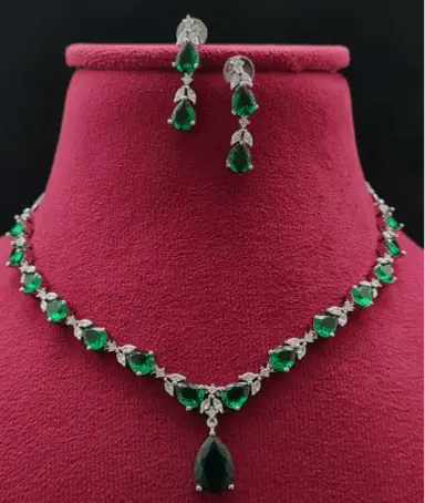 Luna Milano – Delicate Green CZ Necklace Set in WH White Plating - LAVISH JEWELSLuna Milano – Delicate Green CZ Necklace Set in WH White Plating | Lavish Jewels
