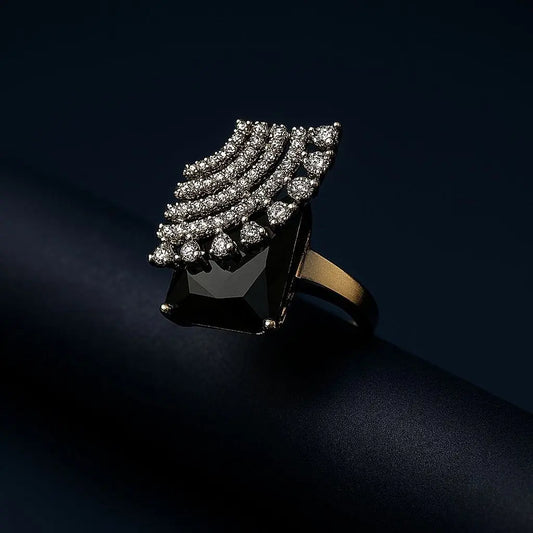 Vento d’Oro - LAVISH JEWELSVento d’Oro – Black CZ Finger Ring | Stylish Statement Ring with Rhodium Plating